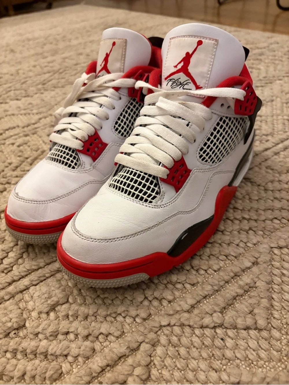 Air Jordan 4 Retro 